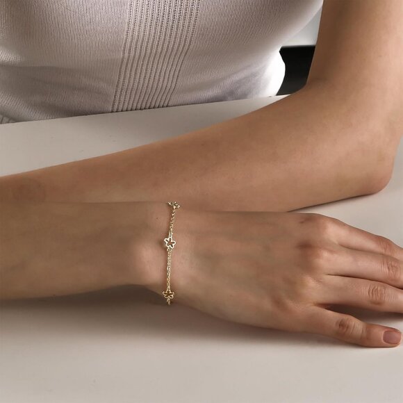 14K Gold Plated Hollow Flowers  Link Chain Ring Bracelet Hand Chain for Women - Picture 4 of 7